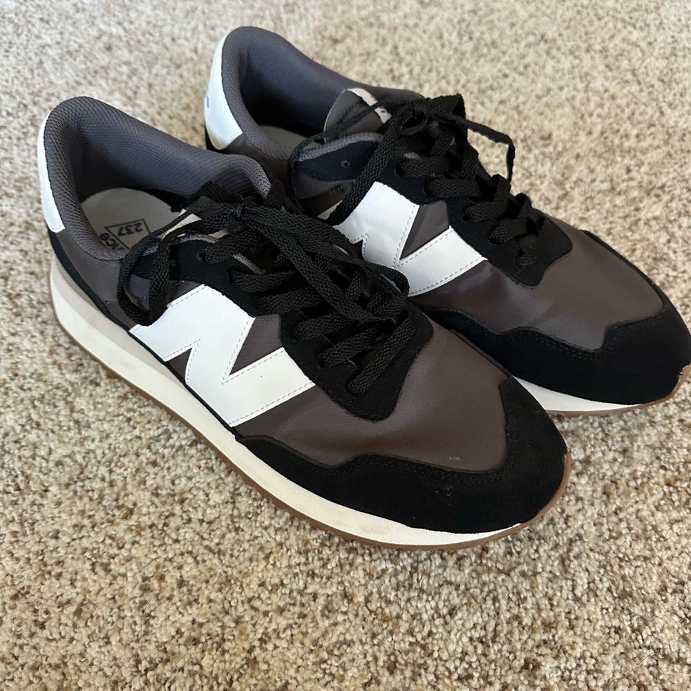 Mens New Balance 237